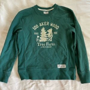 Life Is Good Winnie the Pooh Tree Farm Crewneck Sz Small NWOT